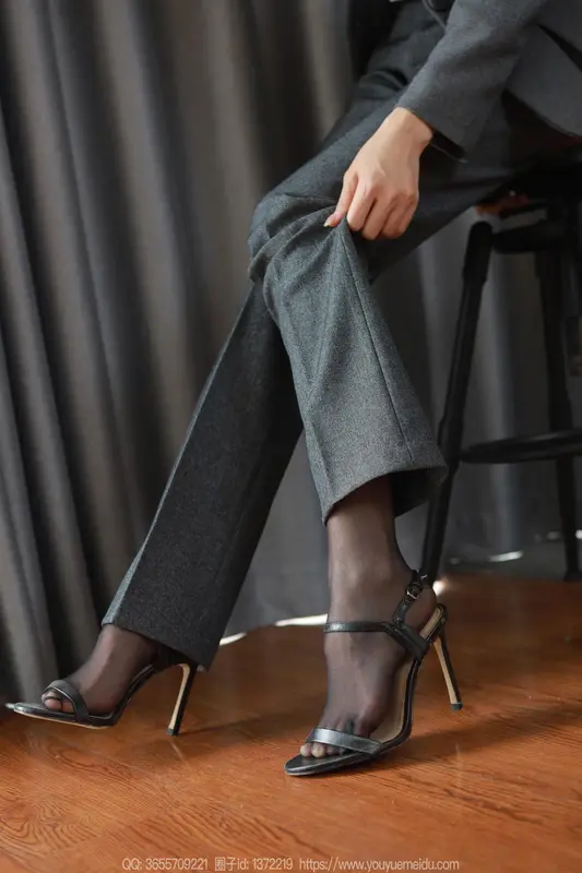 [IESS异思趣向] 2024.03.08 丝享家 1684 小金《裤里嘿斯》 - IESS